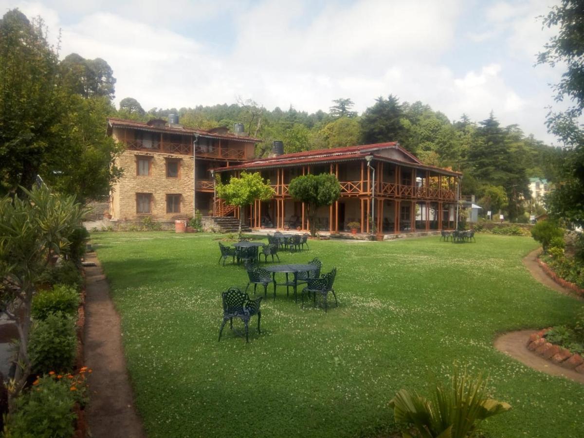 Vamoose Eco Lodge Chevron Kausani Exteriör bild